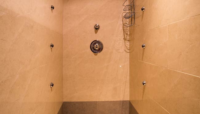 Shower, TLC room, Takaka accommodation
